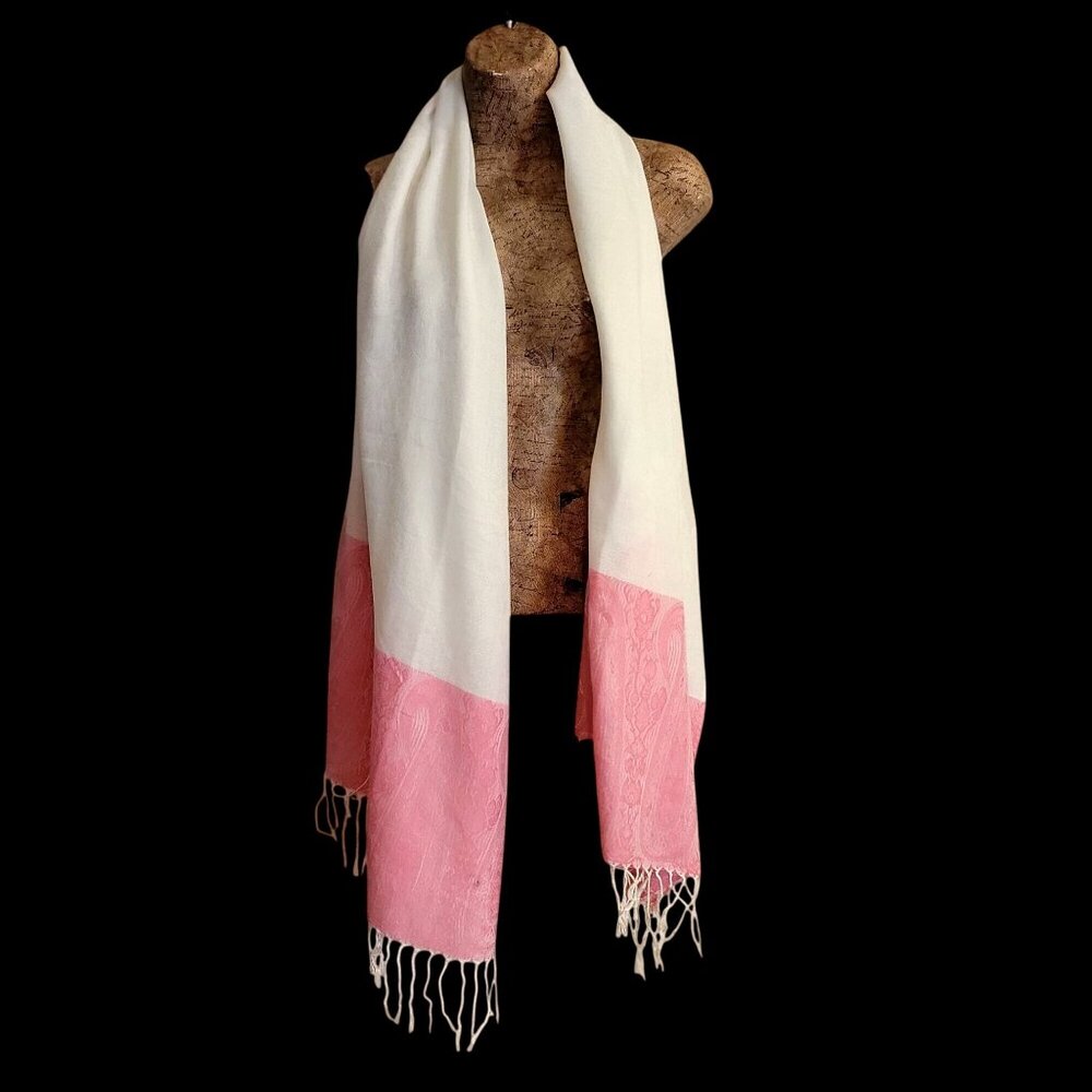 100 % Pashmina Two Tone White/Pink Scarf With Intricate Pattern &  Tassel Fringe